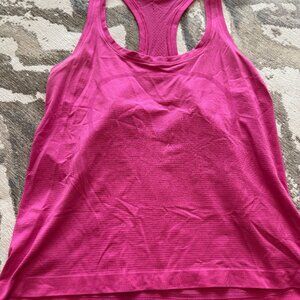 lululemon Swiftly Tech Racherback waist length Sonic pink